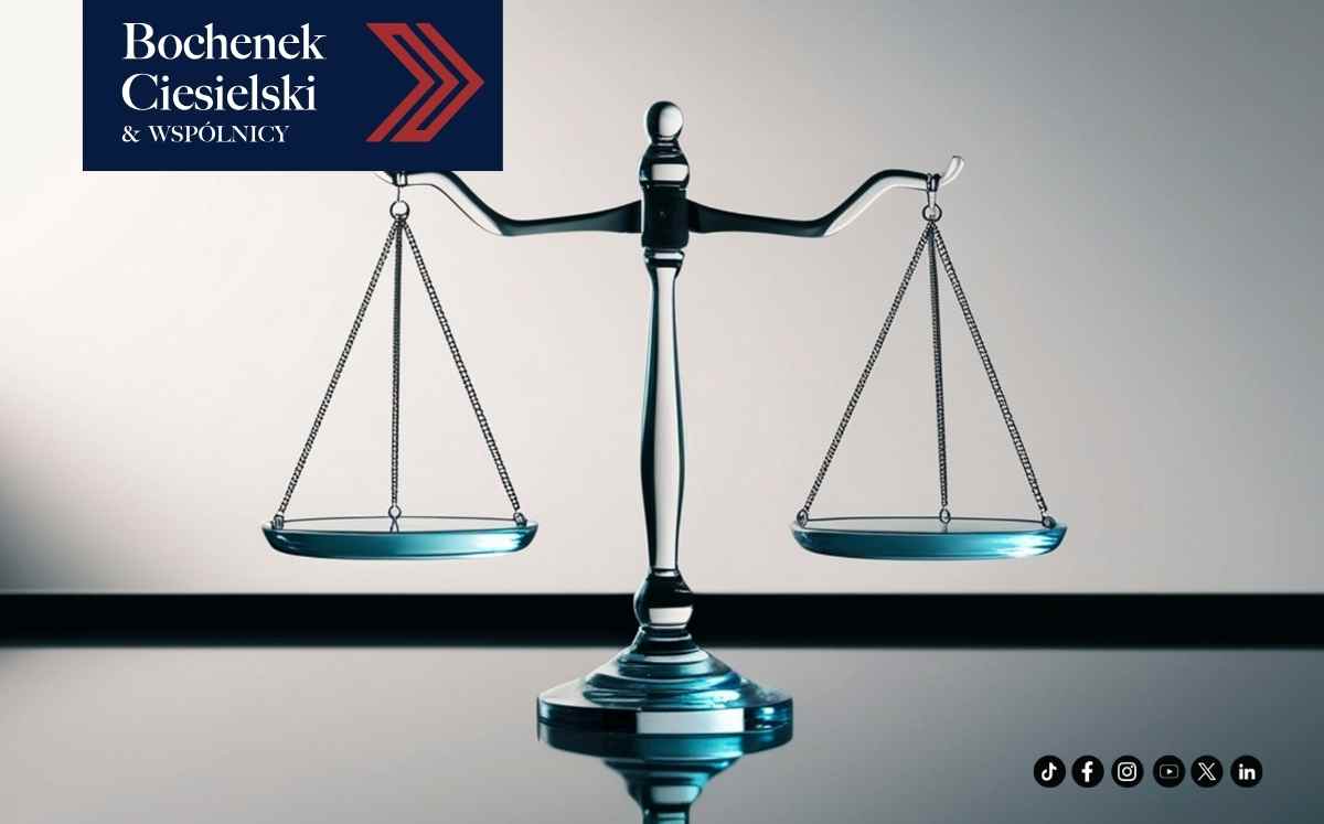 Waga sprawiedliwości jako symbol prawomocnej wygranej frankowiczów z bankiem