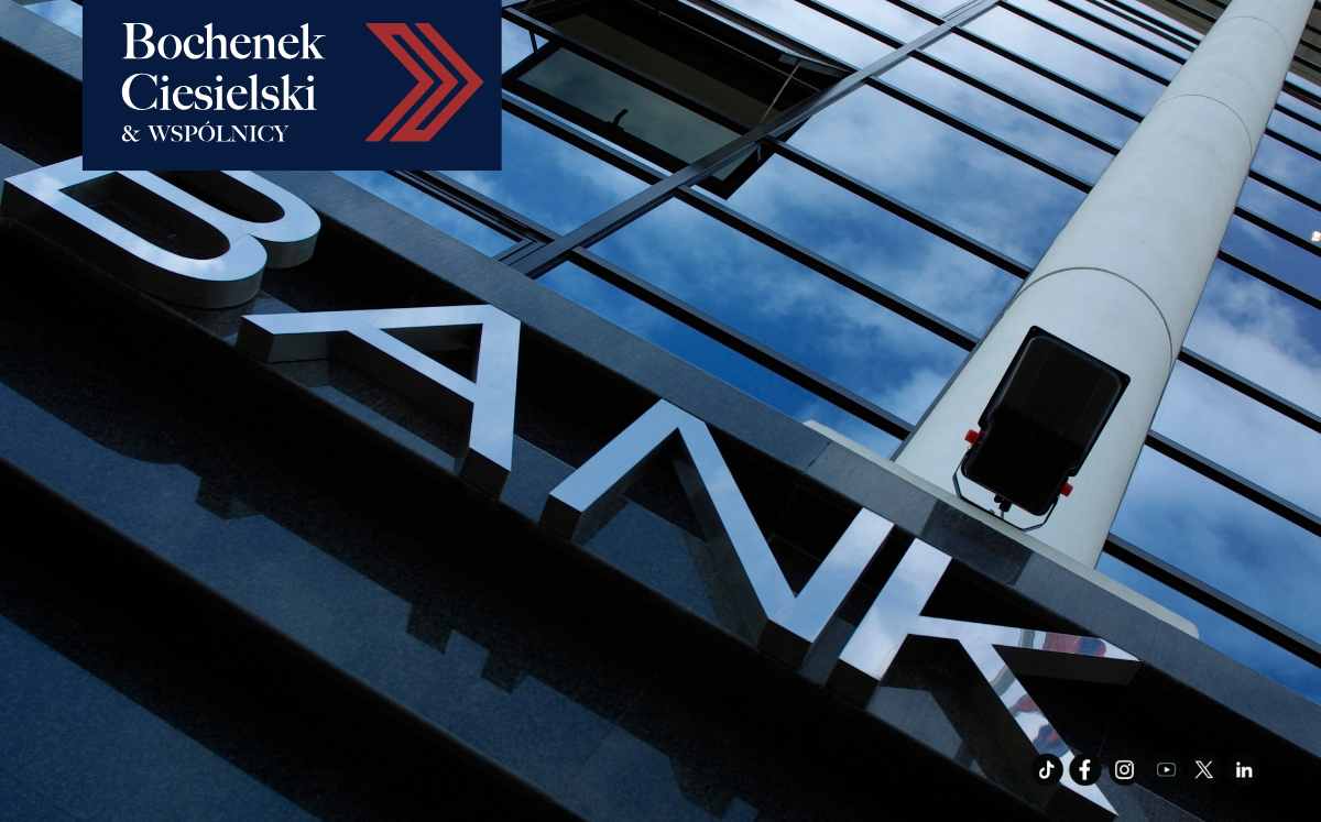 Brand banner for Bochenek Ciesielski & Wspólnicy with the firm’s logo on a dark blue panel over a modern glass office building; social icons appear bottom-right.