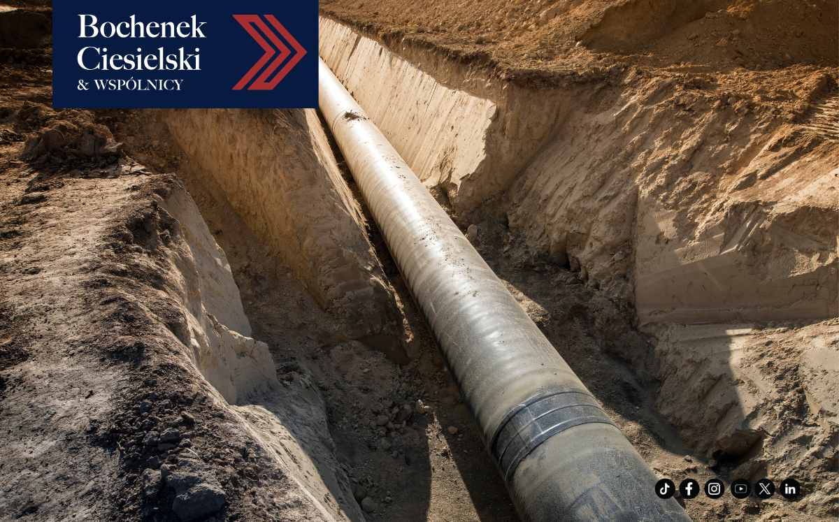 Gazociąg w wykopie jako przykład infrastruktury przesyłowej na nieruchomości